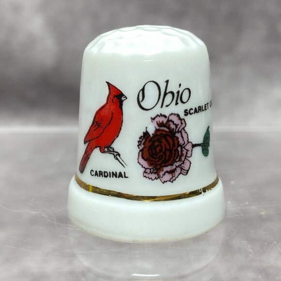 Ohio Souvenir Thimble Cardinal & Scarlet Carnation Design Porcelain Gold Trim - Picture 1 of 8
